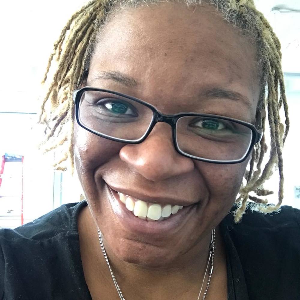 Meet your Posher, Samantha